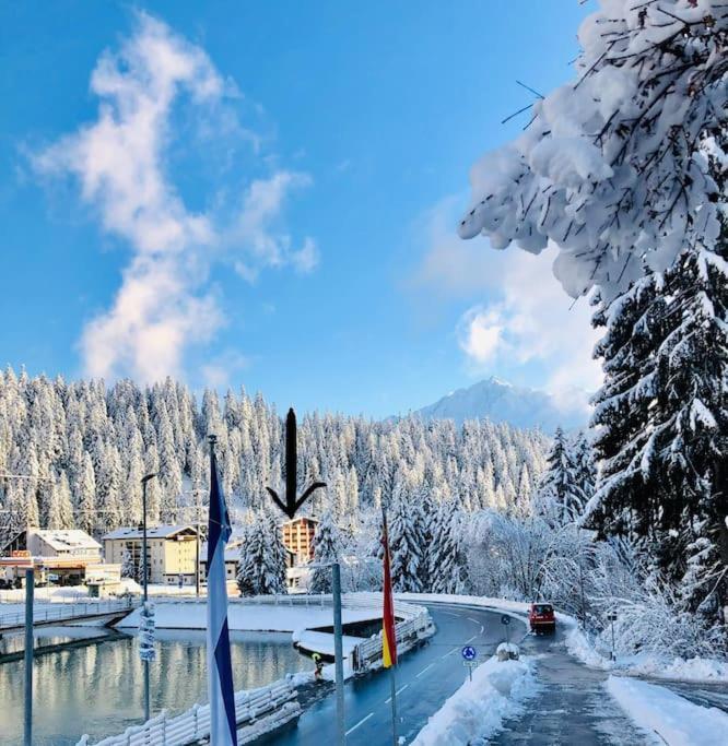 Modern Laax Apt, Swimming Pools, Wellness & Tennis Bagian luar foto